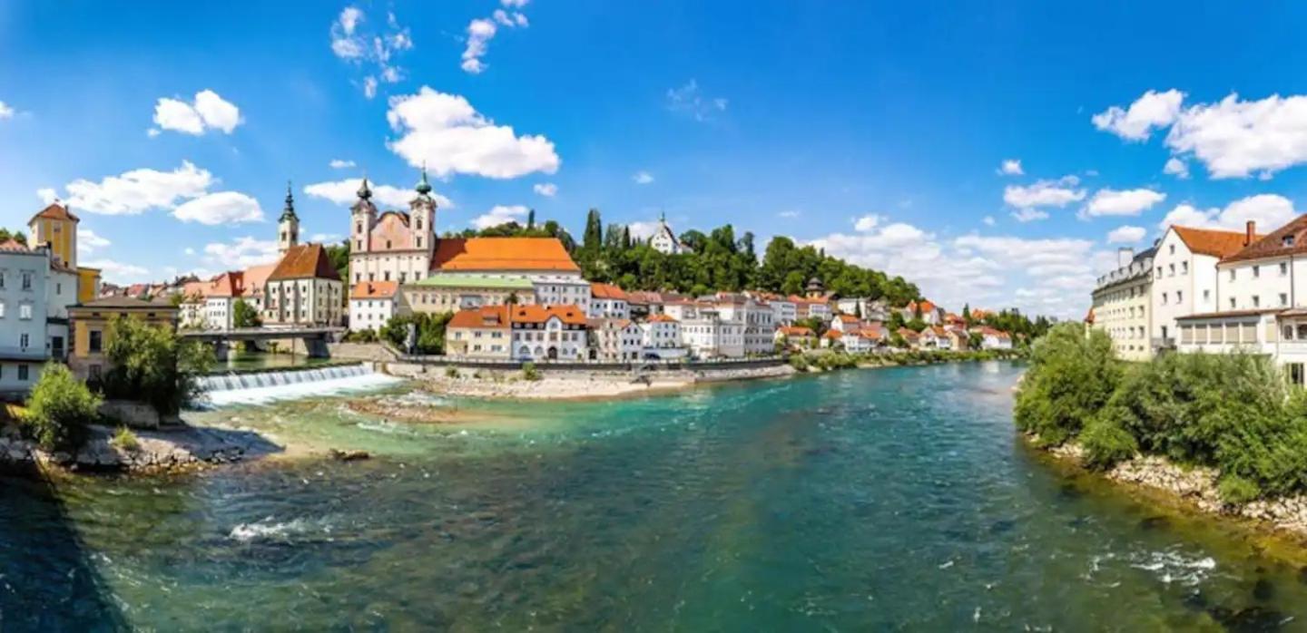 Jugendgaestehaus Studentenwohnheim Щайр Екстериор снимка